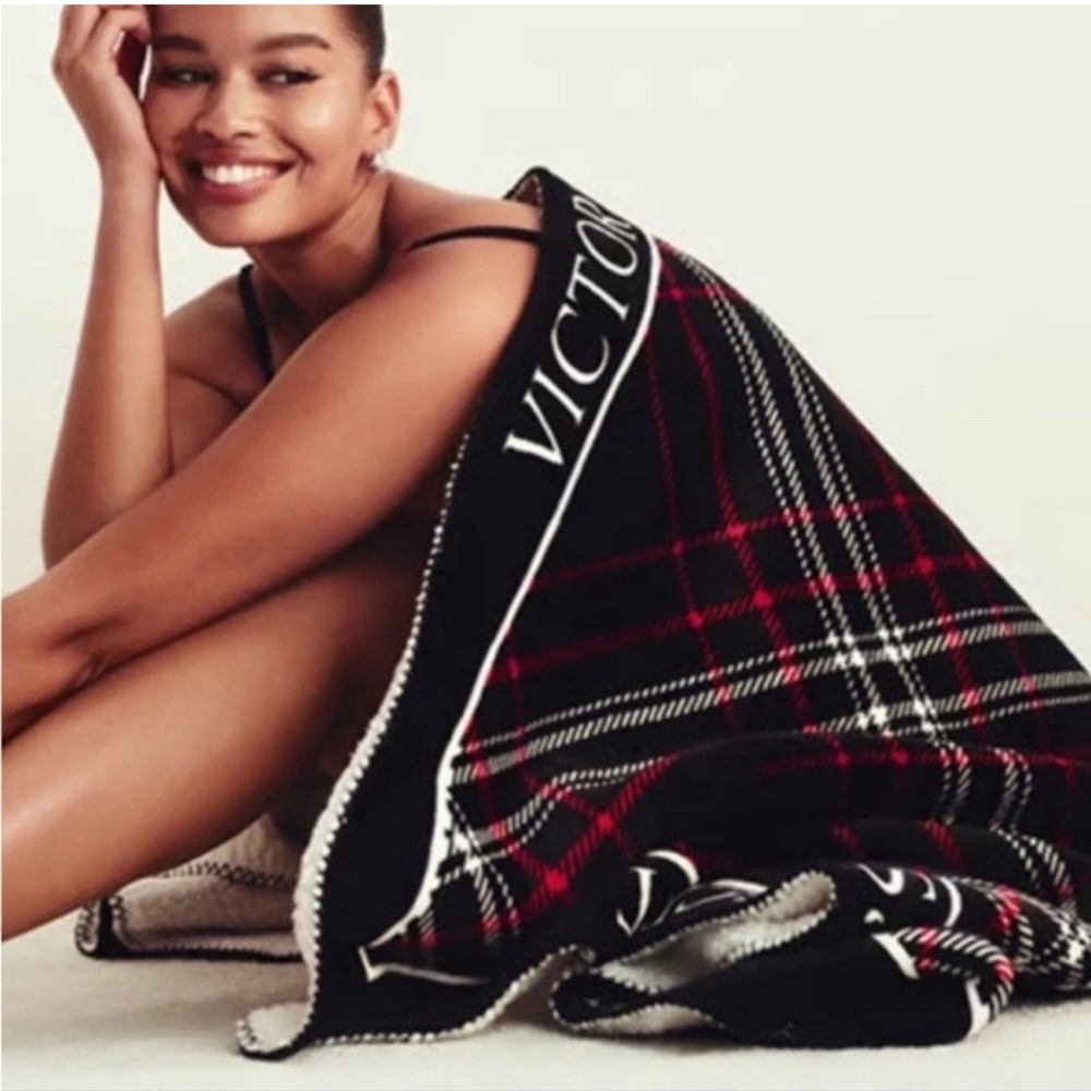 Victoria's Secret Black and Red Plaid Robe